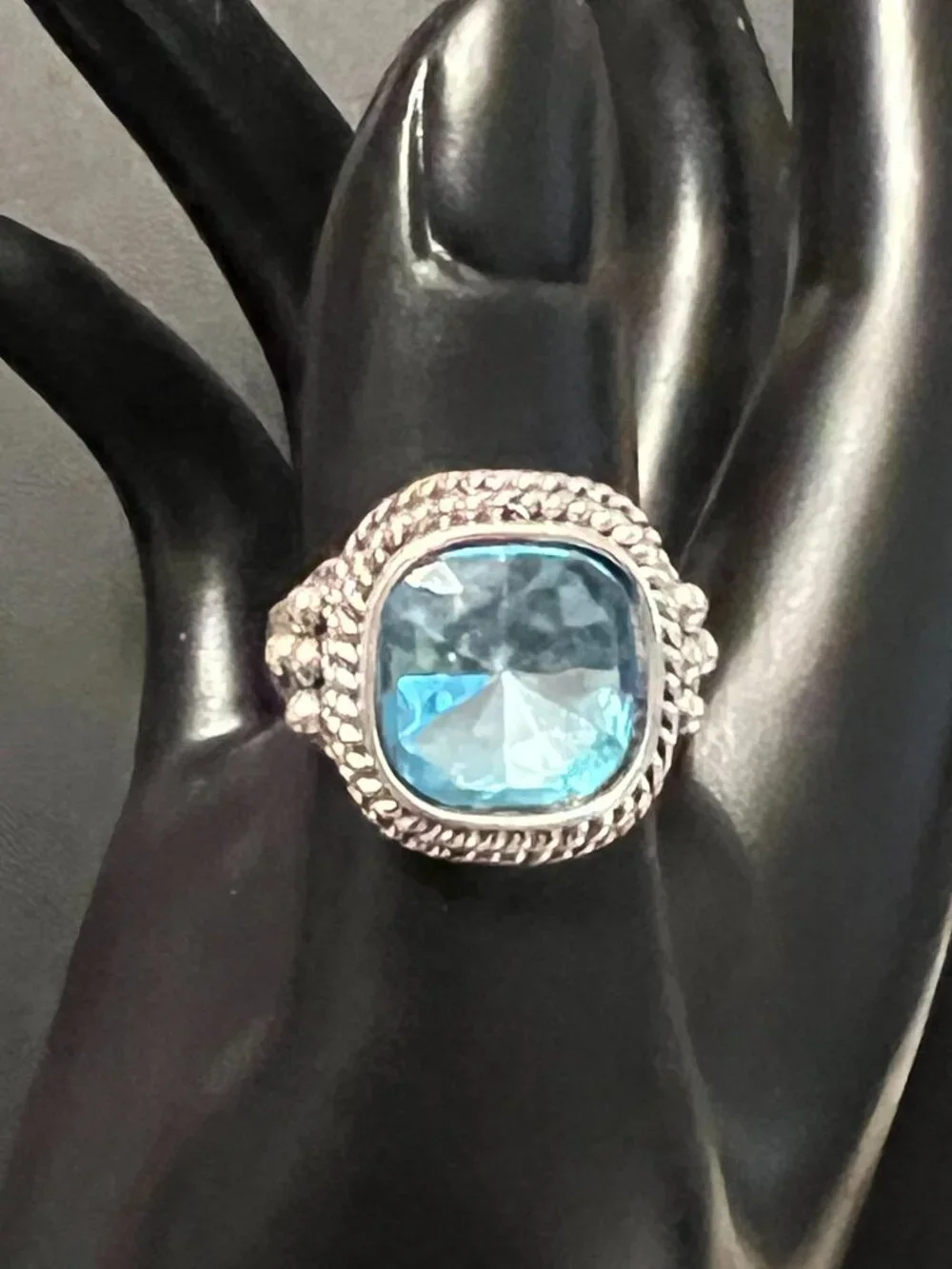 Silverplated Blue Gemstone Ring Size 7 (268)